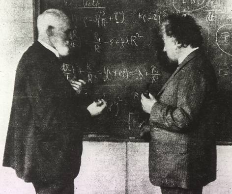Einstein and de Sitter